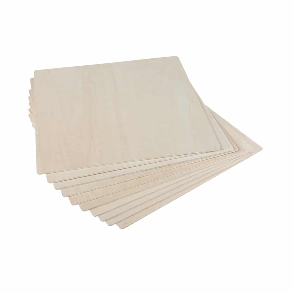 Set 10 placi placaj basswood 200 x 200 x 3 mm, suprafata neteda pentru gravura de calitate, taiere precisa cu laser1 Set 10 placi placaj basswood 200 x 200 x 3 mm, suprafata neteda pentru gravura de calitate, taiere precisa cu laser1